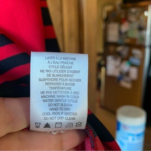 St. Tropez West Red & Black Blouse Women Medium - Picture 7 of 8